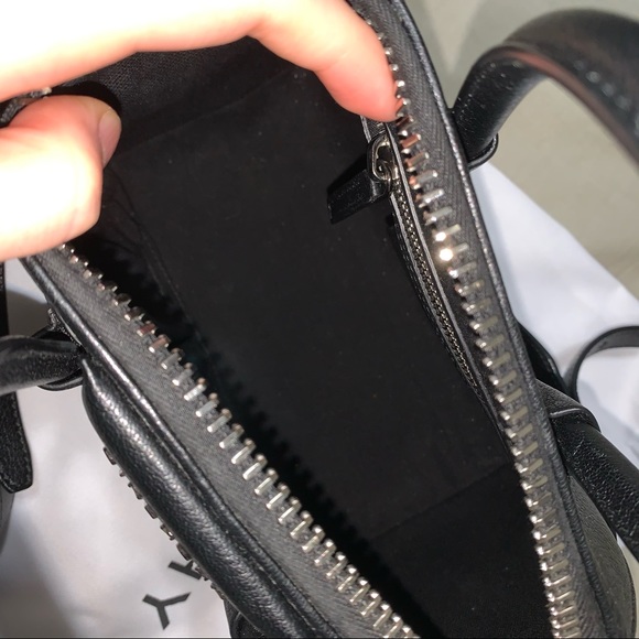 Givenchy Antigona Mini - Picture 9 of 13